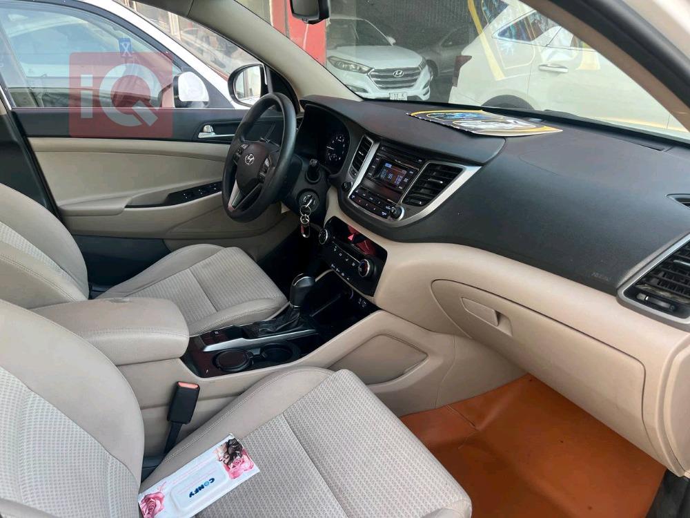 هیوندای تۆکسۆن